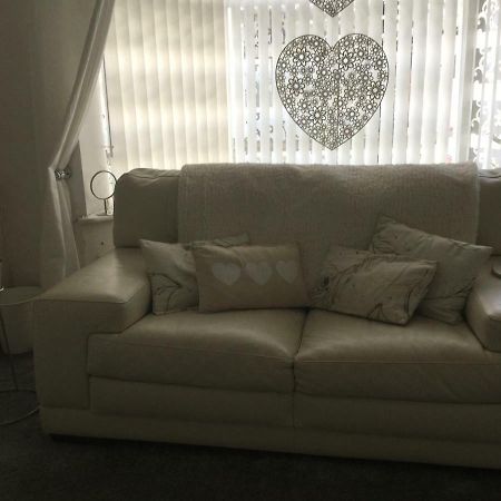 Villa Anfield Heart Of Liverpool Extérieur photo